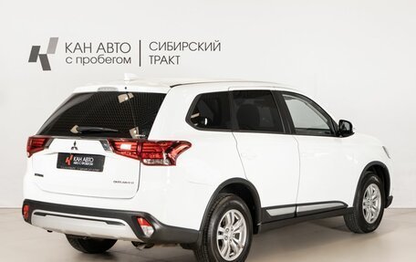 Mitsubishi Outlander III рестайлинг 3, 2019 год, 2 505 400 рублей, 3 фотография