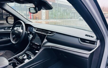 Jeep Grand Cherokee, 2023 год, 7 350 000 рублей, 13 фотография