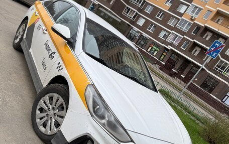 Hyundai Sonata VII, 2019 год, 1 100 000 рублей, 2 фотография