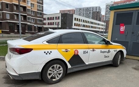 Hyundai Sonata VII, 2019 год, 1 100 000 рублей, 3 фотография