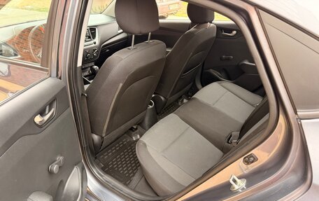 Hyundai Solaris II рестайлинг, 2017 год, 1 100 000 рублей, 11 фотография