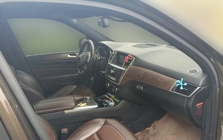 Mercedes-Benz M-Класс, 2012 год, 2 500 000 рублей, 10 фотография