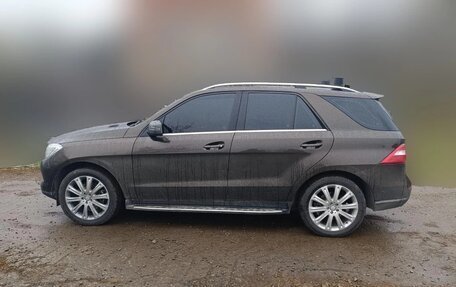 Mercedes-Benz M-Класс, 2012 год, 2 500 000 рублей, 7 фотография