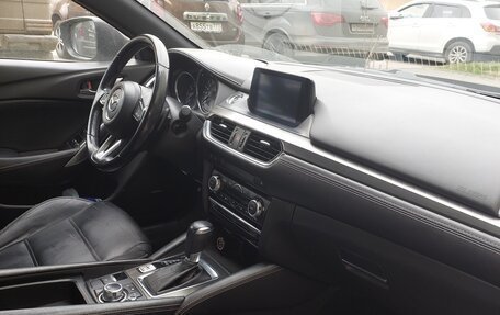 Mazda 6, 2017 год, 1 900 000 рублей, 3 фотография