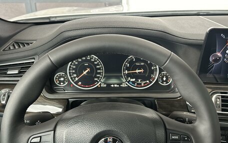 BMW 7 серия, 2015 год, 2 320 000 рублей, 12 фотография