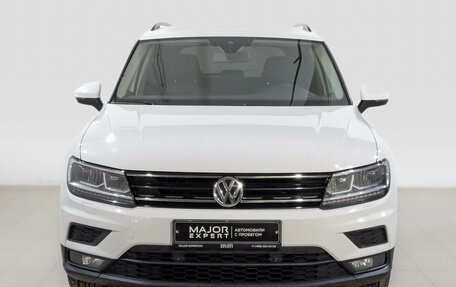 Volkswagen Tiguan II, 2020 год, 2 600 000 рублей, 2 фотография