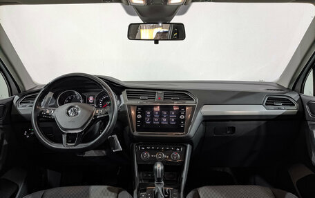 Volkswagen Tiguan II, 2020 год, 2 600 000 рублей, 14 фотография