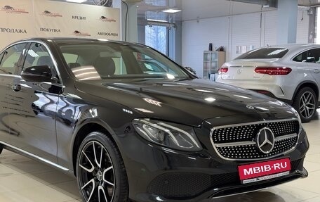 Mercedes-Benz E-Класс, 2017 год, 2 550 000 рублей, 4 фотография