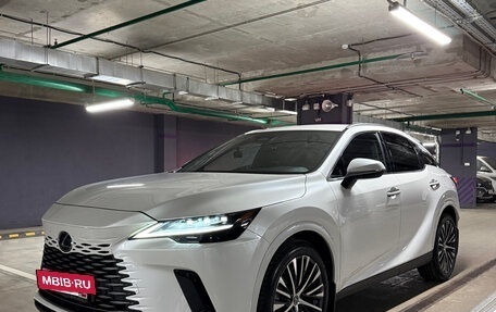 Lexus RX IV рестайлинг, 2023 год, 7 900 000 рублей, 4 фотография