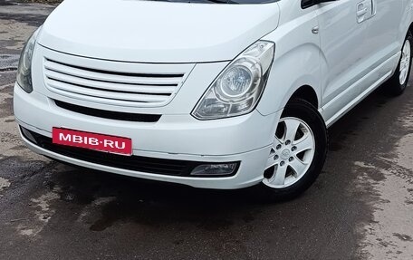 Hyundai Grand Starex Grand Starex I рестайлинг 2, 2011 год, 1 850 000 рублей, 9 фотография