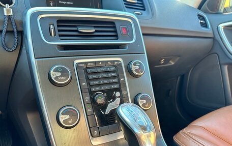 Volvo S60 III, 2012 год, 997 000 рублей, 14 фотография