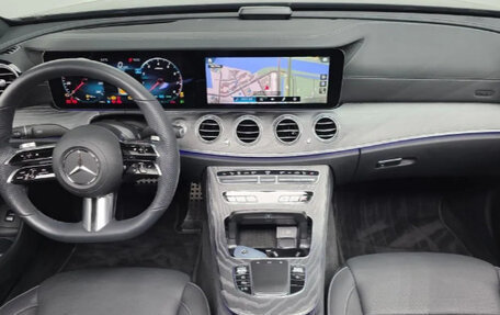 Mercedes-Benz E-Класс, 2022 год, 5 350 000 рублей, 8 фотография