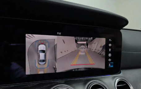 Mercedes-Benz E-Класс, 2022 год, 5 350 000 рублей, 14 фотография