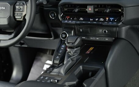 Toyota Land Cruiser Prado, 2026 год, 11 570 000 рублей, 26 фотография