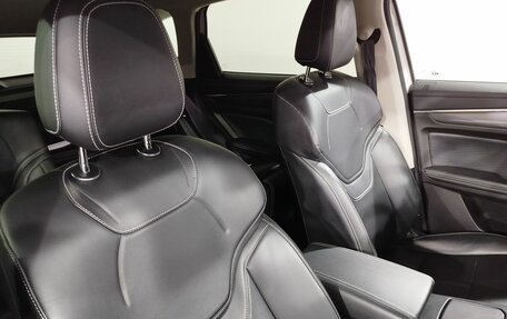 Haval Jolion, 2023 год, 1 950 000 рублей, 24 фотография