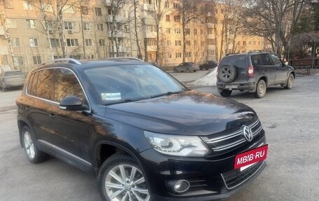 Volkswagen Tiguan I, 2012 год, 1 380 000 рублей, 2 фотография