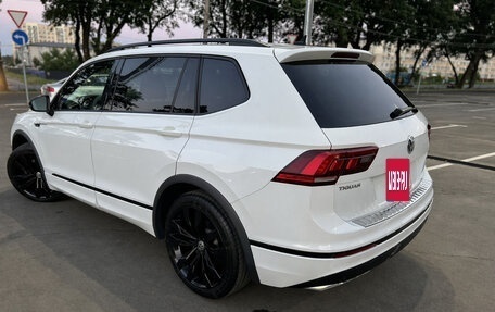 Volkswagen Tiguan II, 2020 год, 3 150 000 рублей, 3 фотография