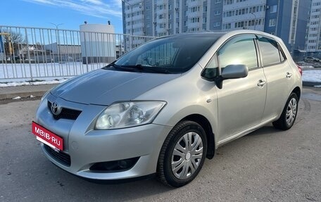 Toyota Auris II, 2008 год, 619 000 рублей, 2 фотография
