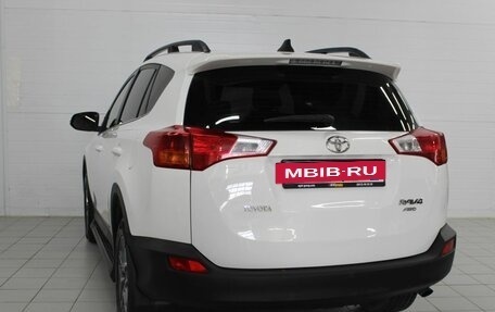 Toyota RAV4, 2015 год, 1 920 000 рублей, 11 фотография