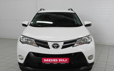 Toyota RAV4, 2015 год, 1 920 000 рублей, 5 фотография