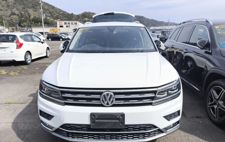Volkswagen Tiguan II, 2017 год, 1 700 000 рублей, 3 фотография