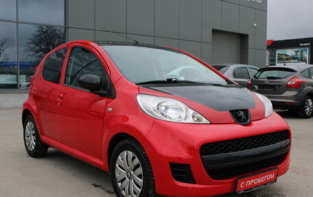 Peugeot 107 I рестайлинг, 2012 год, 549 000 рублей, 3 фотография