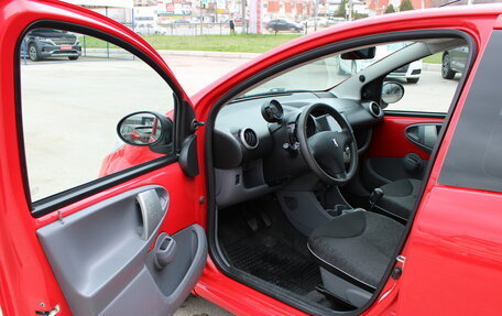 Peugeot 107 I рестайлинг, 2012 год, 549 000 рублей, 11 фотография