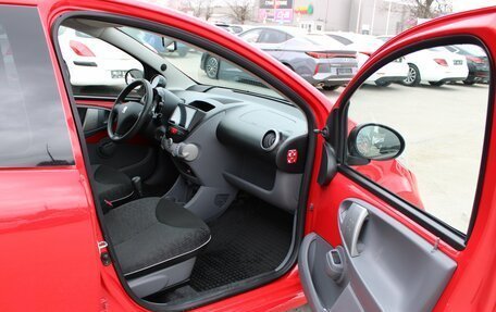 Peugeot 107 I рестайлинг, 2012 год, 549 000 рублей, 16 фотография