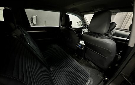 Toyota Highlander III, 2015 год, 2 199 777 рублей, 26 фотография