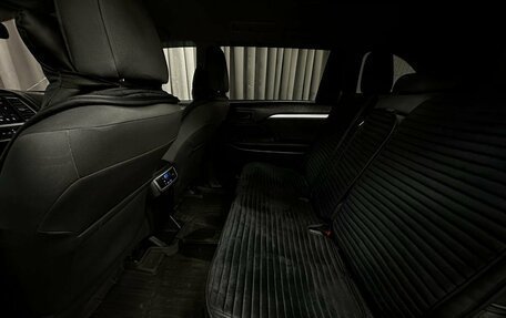 Toyota Highlander III, 2015 год, 2 199 777 рублей, 25 фотография