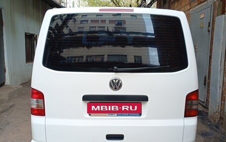 Volkswagen Transporter T5 рестайлинг, 2010 год, 1 000 000 рублей, 4 фотография