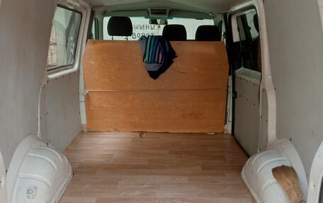 Volkswagen Transporter T5 рестайлинг, 2010 год, 1 000 000 рублей, 6 фотография