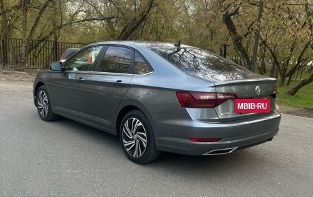 Volkswagen Jetta VII, 2021 год, 2 390 000 рублей, 4 фотография