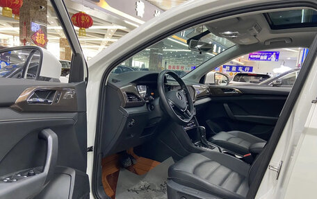 Volkswagen Tharu, 2022 год, 2 048 000 рублей, 13 фотография
