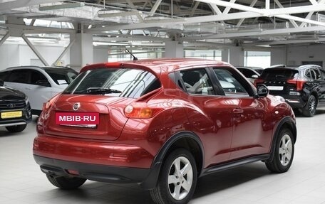 Nissan Juke II, 2013 год, 750 000 рублей, 7 фотография