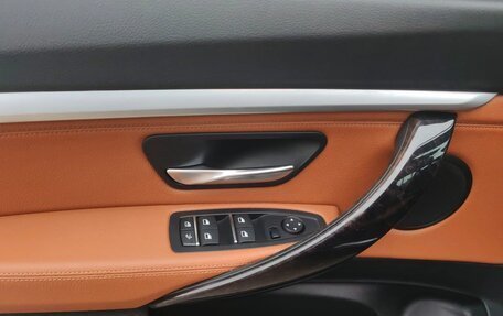 BMW 3 серия, 2017 год, 1 895 000 рублей, 17 фотография