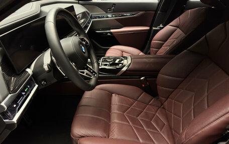 BMW 7 серия, 2025 год, 15 300 000 рублей, 14 фотография