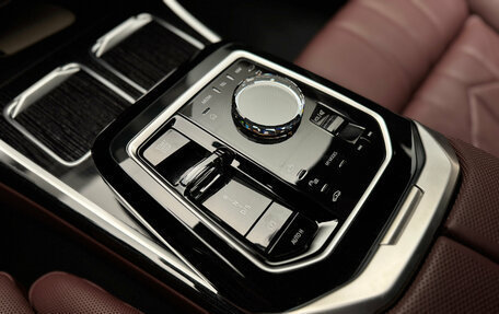 BMW 7 серия, 2025 год, 15 300 000 рублей, 18 фотография