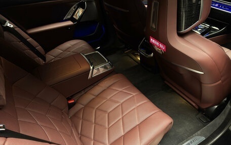 BMW 7 серия, 2025 год, 15 300 000 рублей, 28 фотография