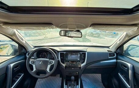 Mitsubishi Pajero Sport III рестайлинг, 2024 год, 3 650 000 рублей, 4 фотография