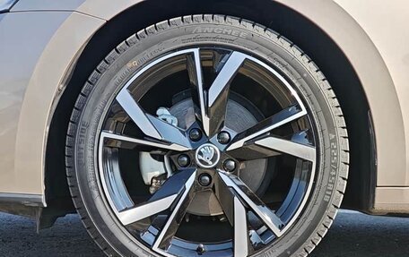 Skoda Octavia IV, 2022 год, 1 964 000 рублей, 10 фотография