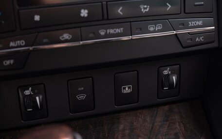 Toyota Camry, 2016 год, 2 800 000 рублей, 14 фотография