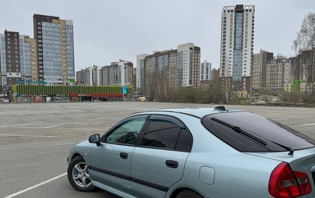 Mitsubishi Carisma I, 2002 год, 230 000 рублей, 5 фотография