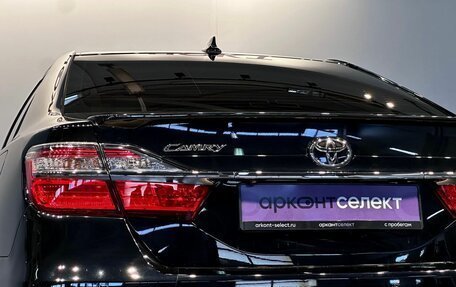 Toyota Camry, 2018 год, 2 375 000 рублей, 13 фотография