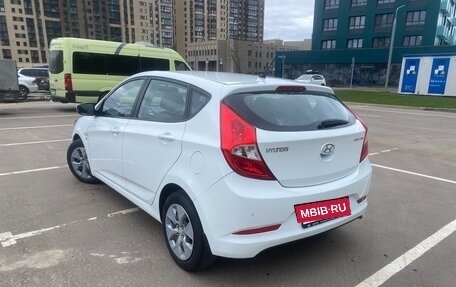 Hyundai Solaris II рестайлинг, 2014 год, 1 100 000 рублей, 5 фотография