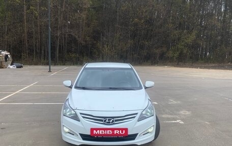 Hyundai Solaris II рестайлинг, 2014 год, 1 100 000 рублей, 10 фотография