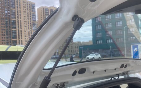 Hyundai Solaris II рестайлинг, 2014 год, 1 100 000 рублей, 26 фотография