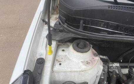 Hyundai Solaris II рестайлинг, 2014 год, 1 100 000 рублей, 34 фотография