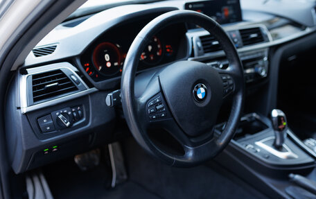 BMW 3 серия, 2018 год, 2 290 000 рублей, 13 фотография