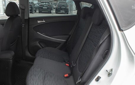 Hyundai Solaris II рестайлинг, 2015 год, 900 000 рублей, 12 фотография